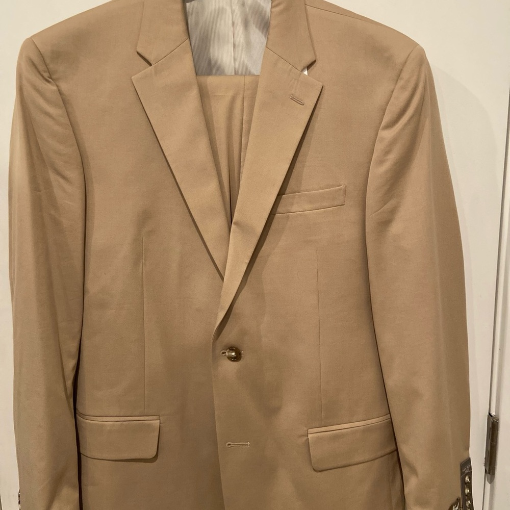 Men’s Suit